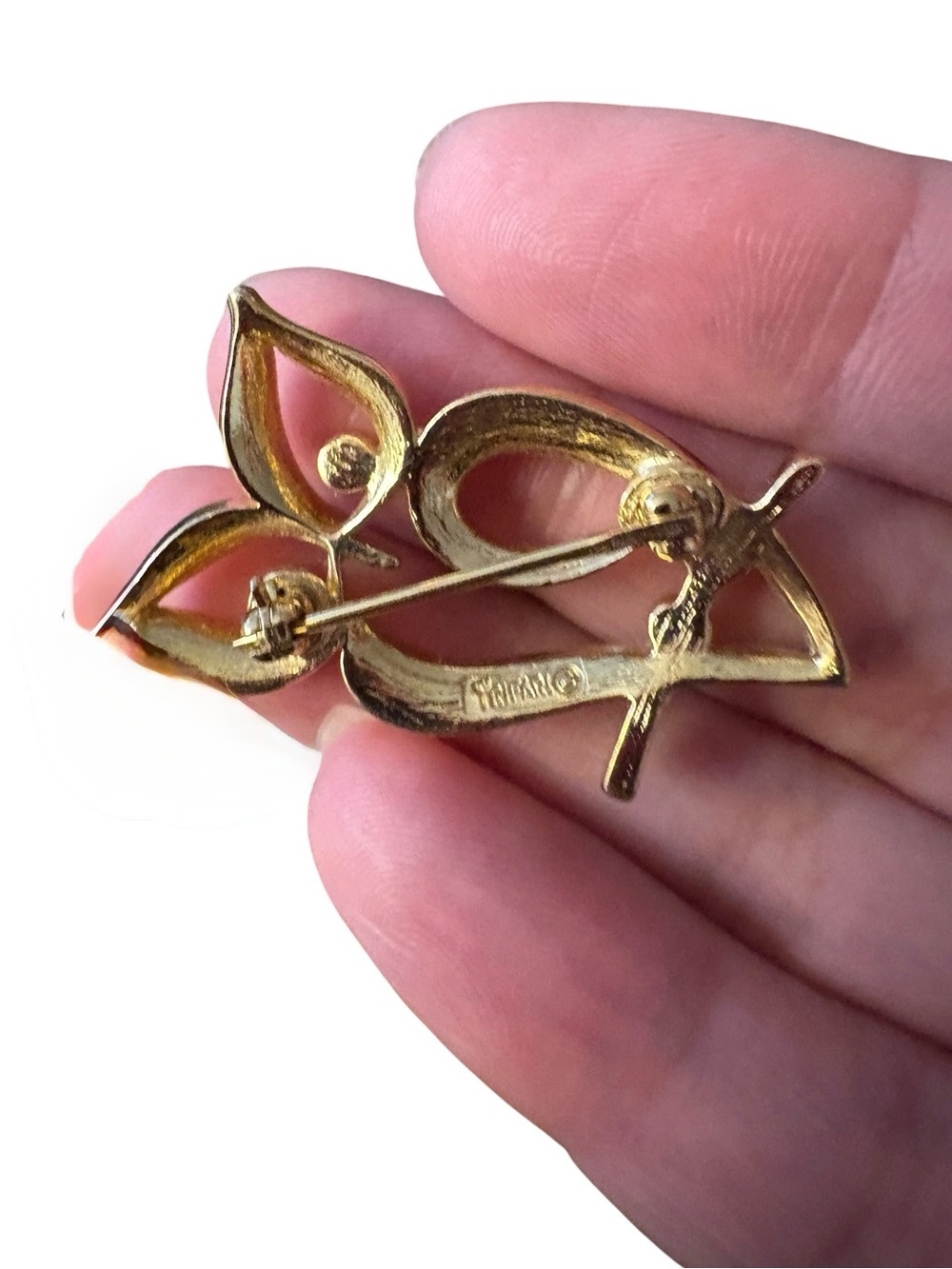 Vintage Crown Trifari Owl Brooch Pin Signed Mid Century Gold Openwork 1960s - Picture 2 of 4